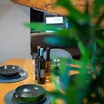 Greatstay - With Free Parking In Center