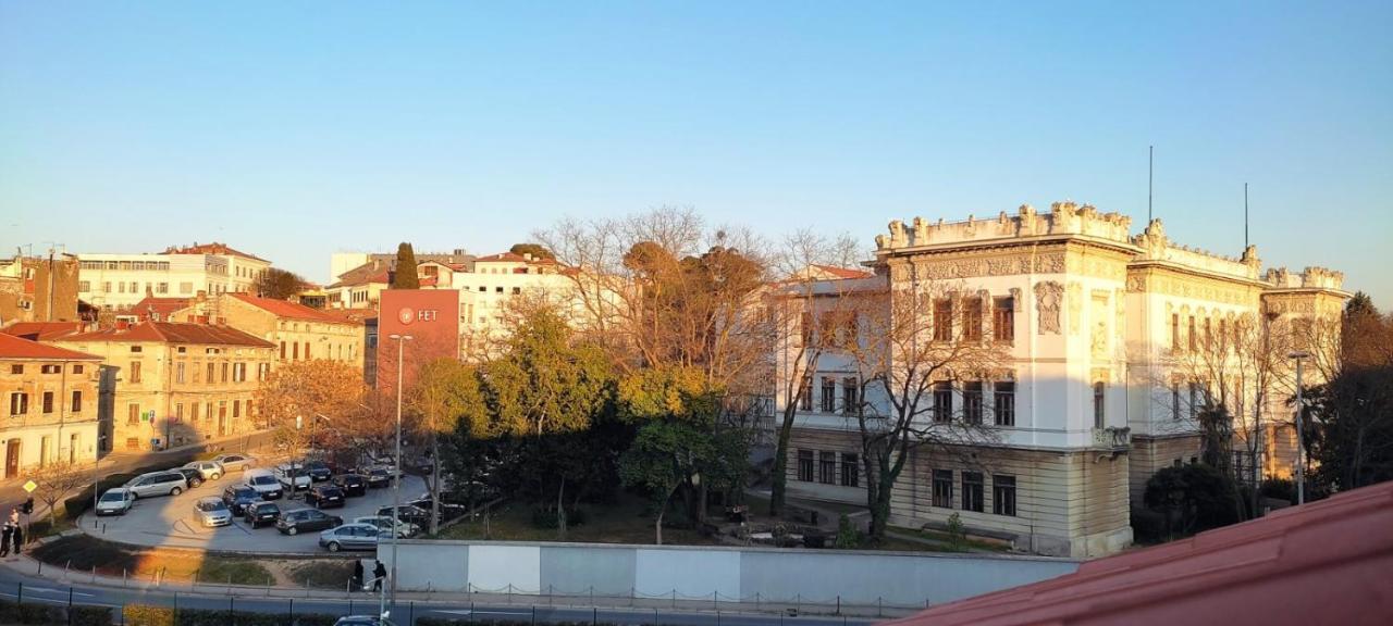 Greatstay - With Free Parking In Center Apartment Pula